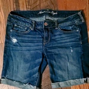 Women's AE Bermuda shorts